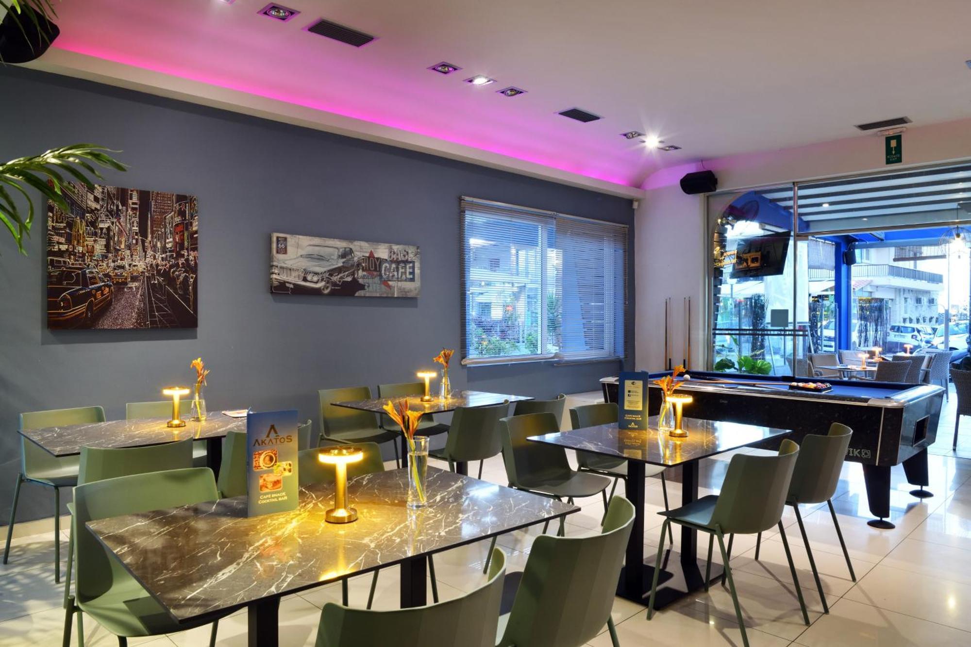 Akatos Hotel Agia Marina 外观 照片